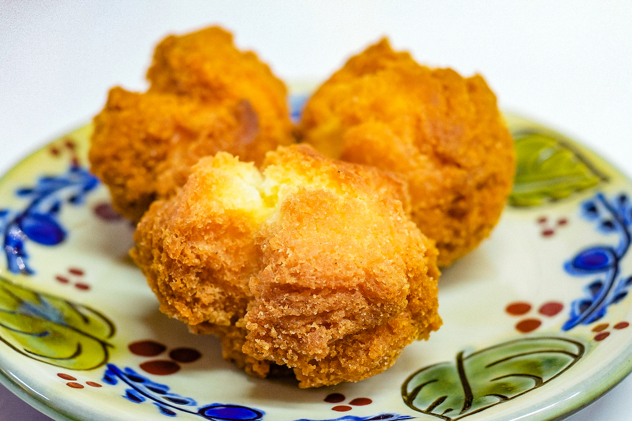 サーターアンダギー 沖縄でおなじみのお菓子を自宅で簡単アレンジ オリオンストーリー