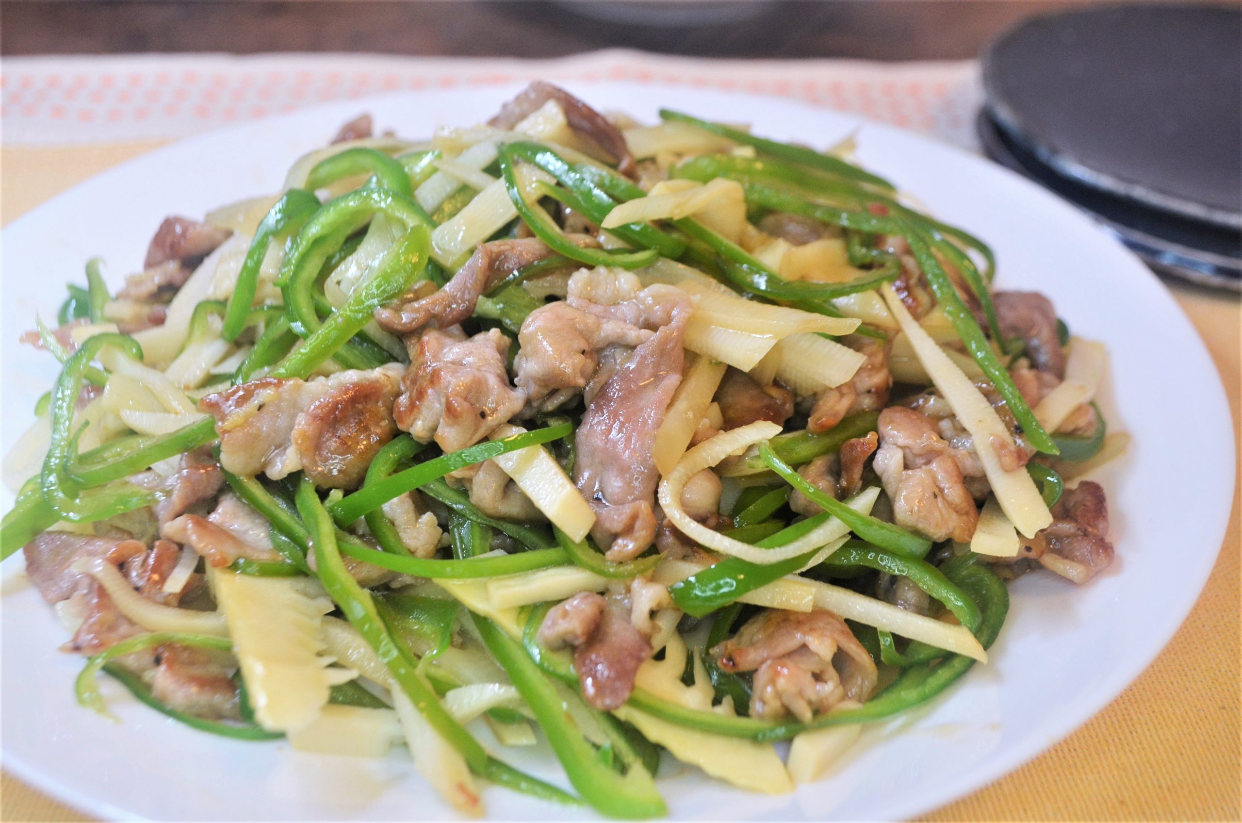 簡単なのに本格中華 豚肉のチンジャオロースー オリオンストーリー